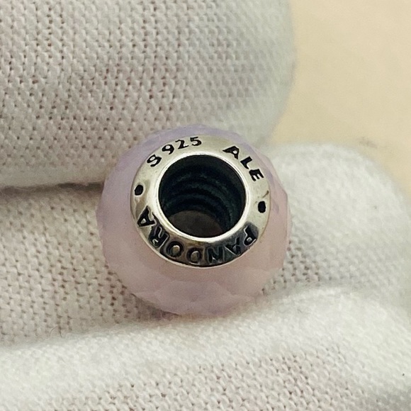 EUC Pandora 791722NOP Sterling Silver Geometric Facets Charm w/ Pink Crystal - Picture 12 of 14